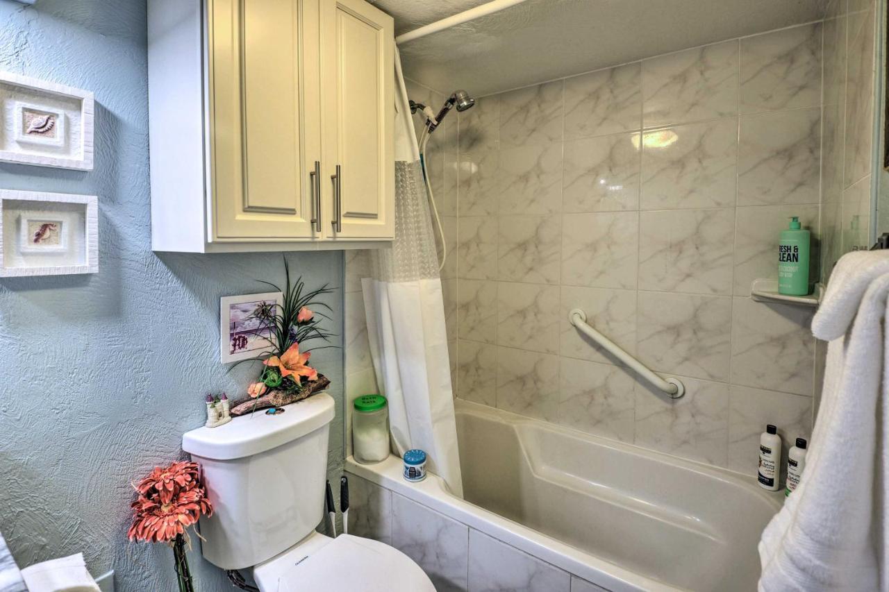 Bright Daytona Beach Condo With Community Pool! ภายนอก รูปภาพ